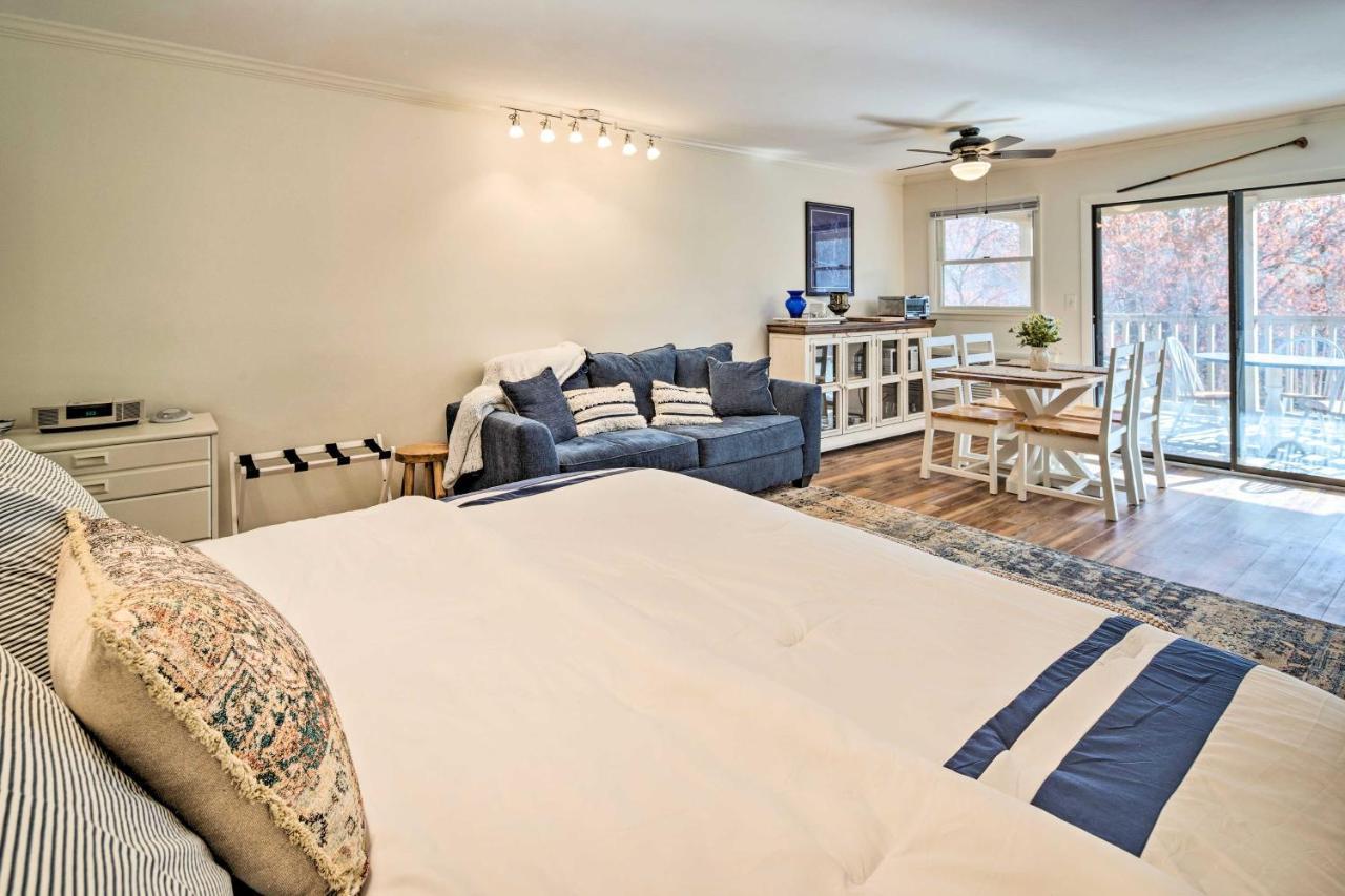 Lake Lure Studio With Private Balcony And Pool Access! Exterior foto